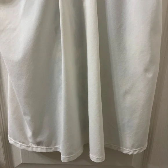 Lija XS Performance Tank Top - Picture 11 of 14